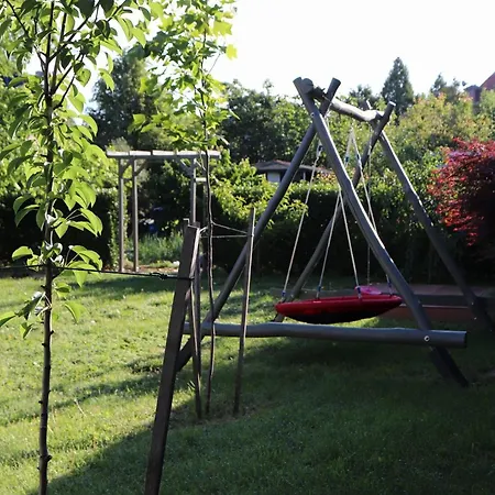 Сasa de vacaciones Lelle Balatonlelle